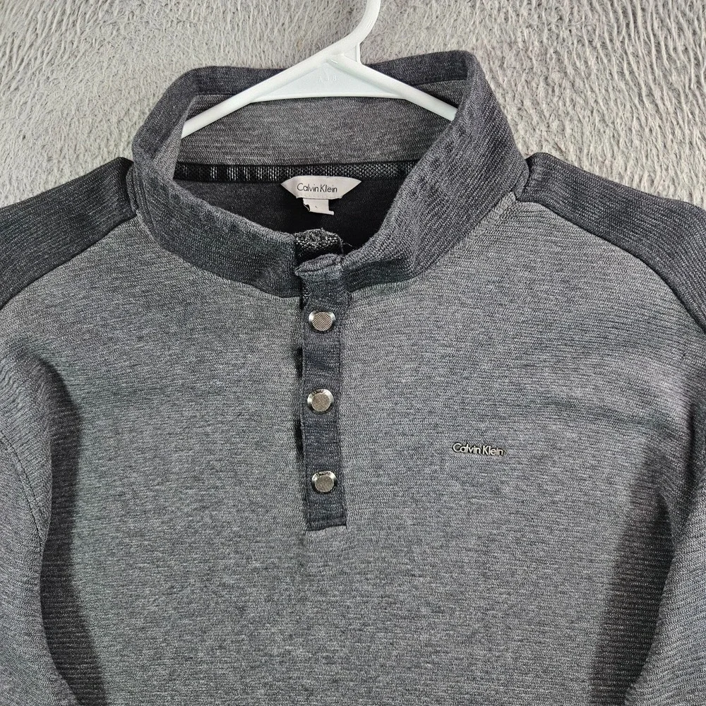 Calvin Klein Sweater Men‎ Large Snap Button Mock Neck Gray